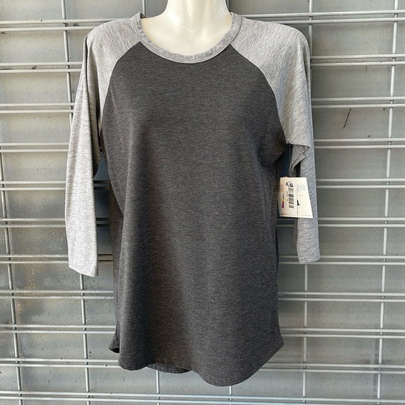 LulaRoe Colorblocked Randy Top-#R-12 - Picture 5 of 12